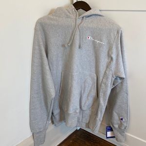 Champion Men’s Sweatshirt - size Small / Light Gray